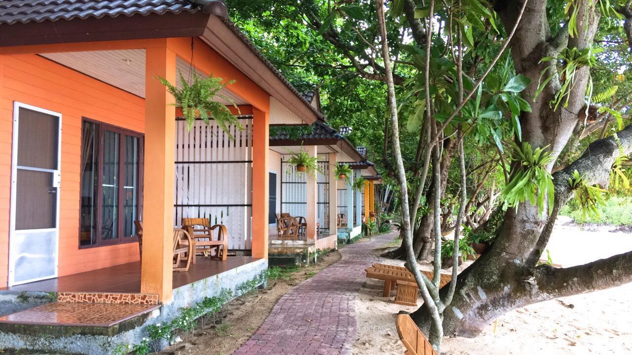 Paradise Beachfront Bungalows Hotel Ко Крадан Екстериор снимка